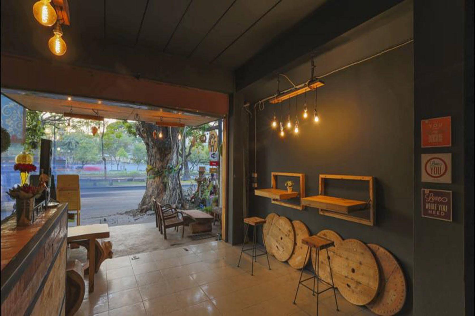 Cham Cha Hostel Chiang Mai Luaran gambar