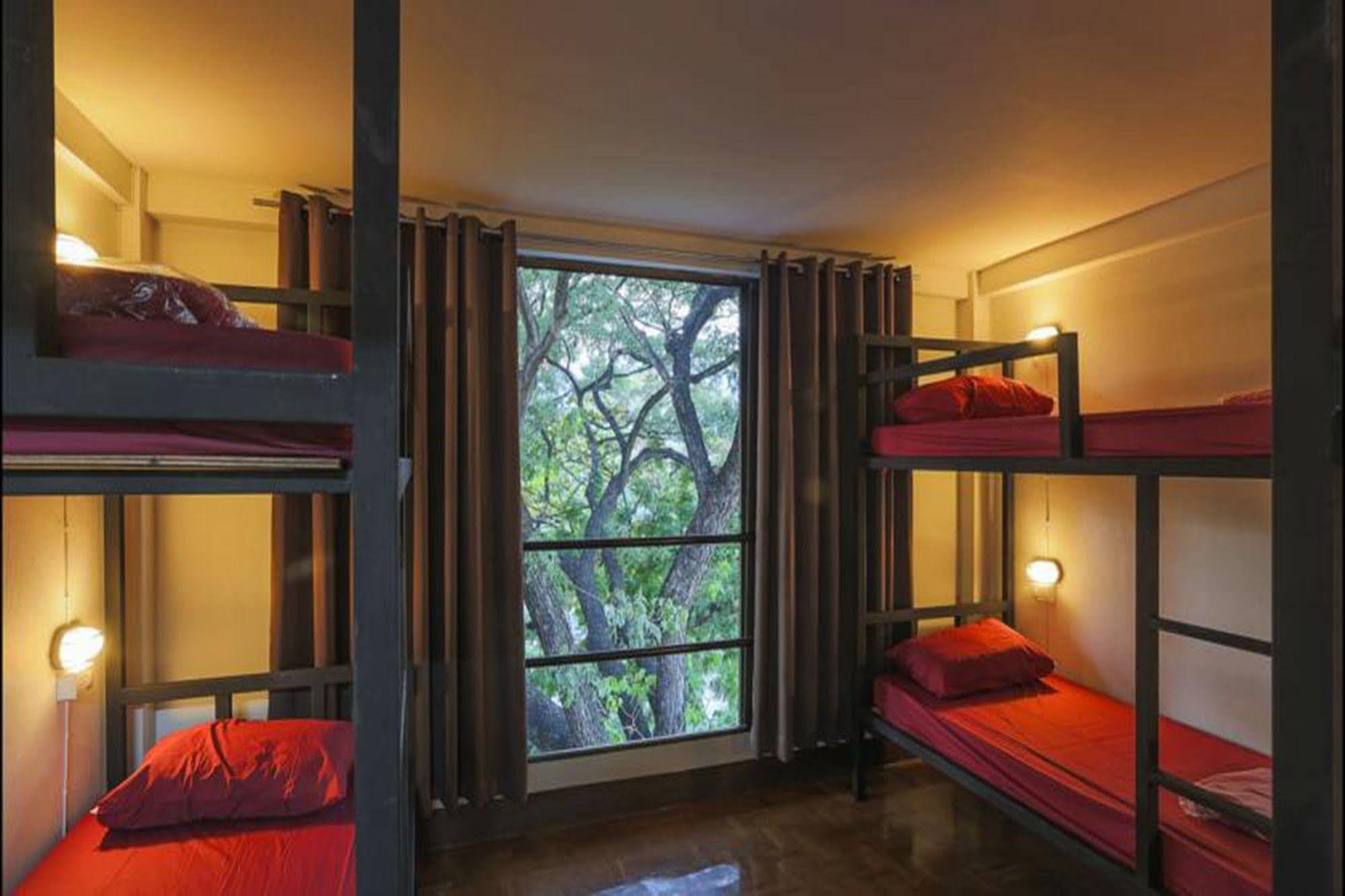 Cham Cha Hostel Chiang Mai Luaran gambar