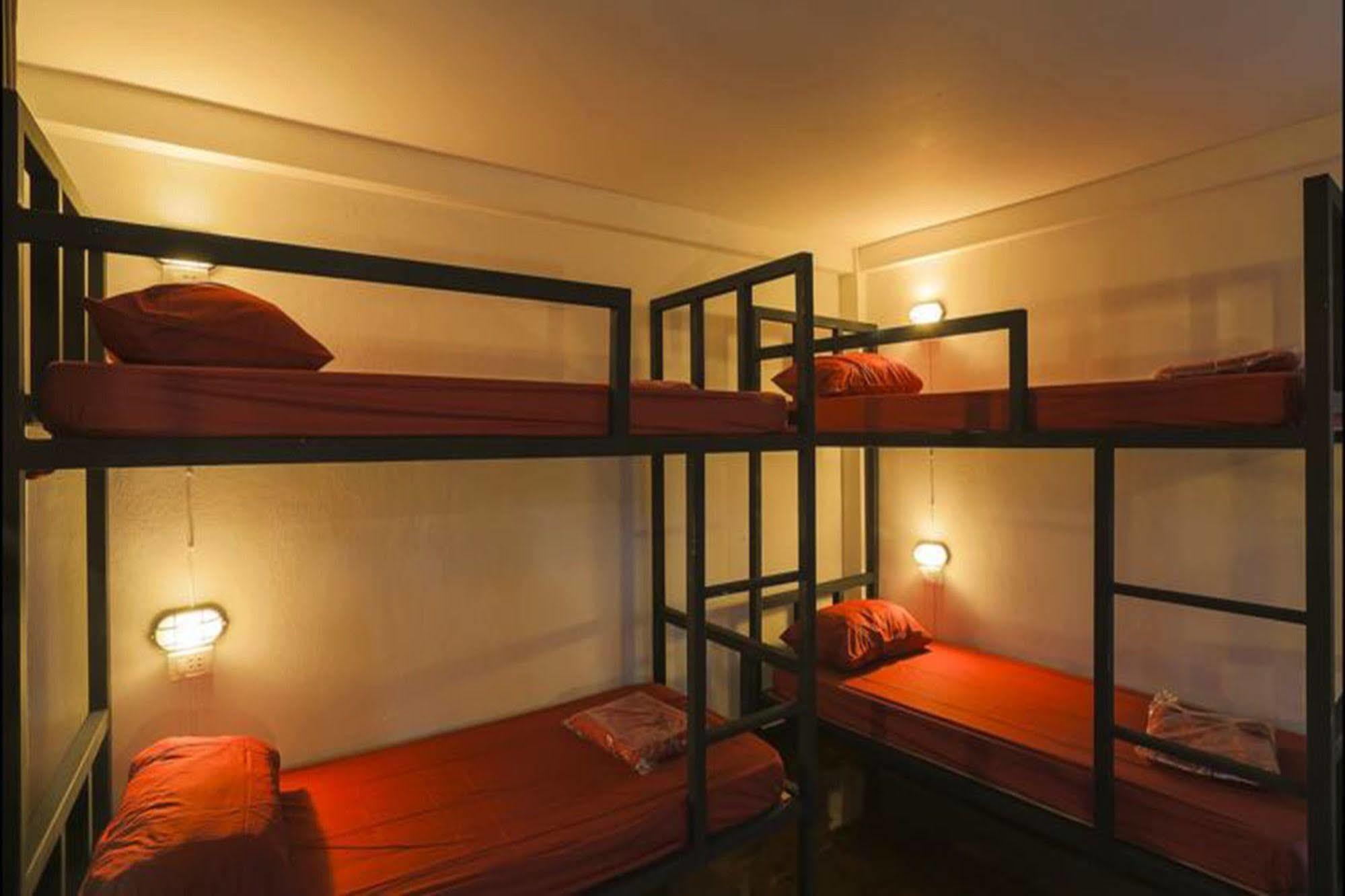 Cham Cha Hostel Chiang Mai Luaran gambar